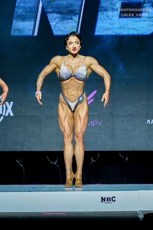 FIGURE НОВИЧКИ